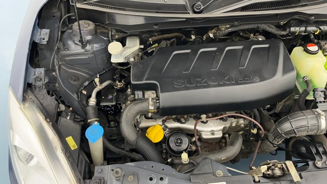 Second-hand 2017 Maruti Suzuki Dzire VXI for sale in Lucknow-23