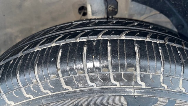 Second-hand 2017 Maruti Suzuki Dzire VXI for sale in Lucknow-29