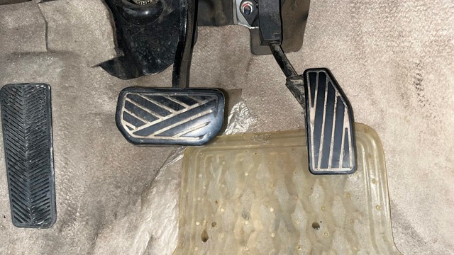 Second-hand 2017 Maruti Suzuki Dzire VXI for sale in Lucknow-14