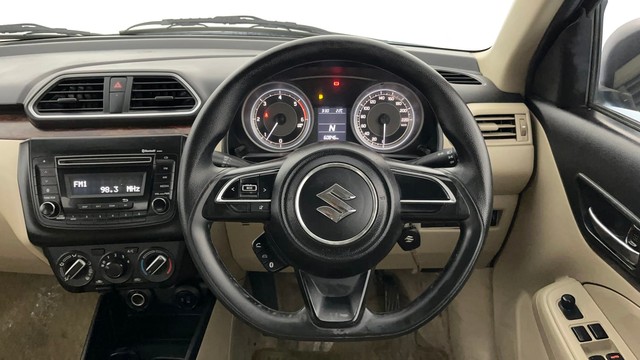 Second-hand 2017 Maruti Suzuki Dzire VXI for sale in Lucknow-27
