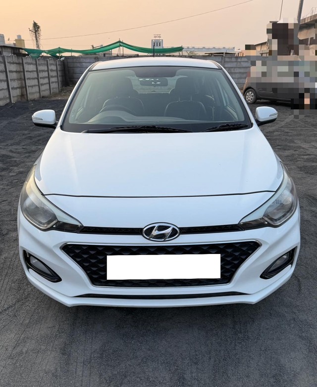 Second-hand 2020 Hyundai i20 Sportz Plus for sale in Sabarkantha-6