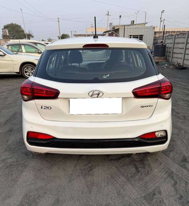 Second-hand 2020 Hyundai i20 Sportz Plus for sale in Sabarkantha-2