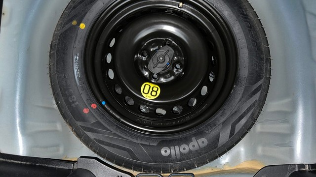 Second-hand 2022 Maruti Suzuki Baleno Alpha for sale in Lucknow-21