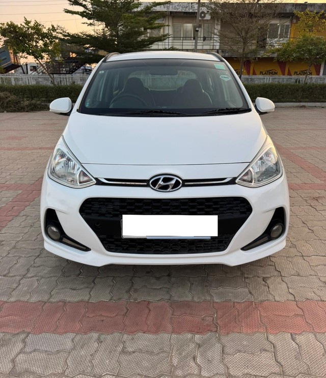 Second-hand 2019 Hyundai Grand i10 1.2 CRDi Sportz for sale in Sabarkantha-6