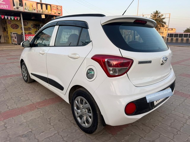 Second-hand 2019 Hyundai Grand i10 1.2 CRDi Sportz for sale in Sabarkantha-7
