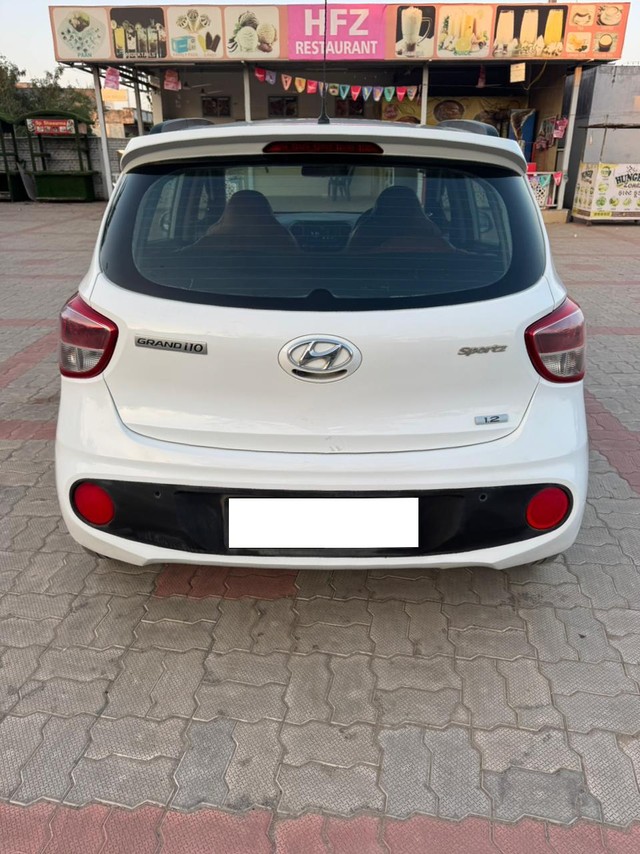 Second-hand 2019 Hyundai Grand i10 1.2 CRDi Sportz for sale in Sabarkantha-2