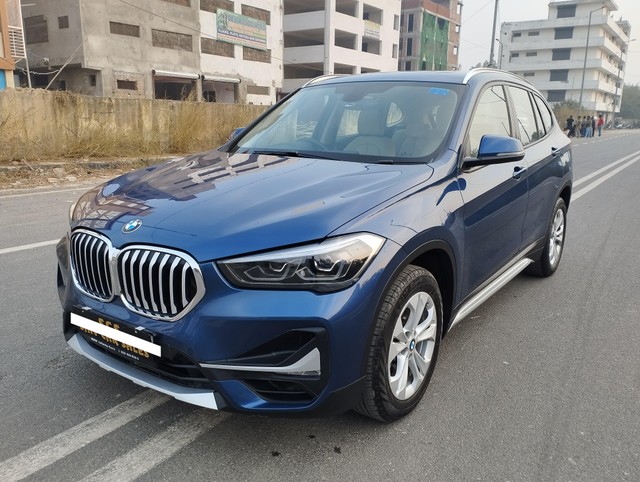 Second-hand 2021 BMW X1 sDrive20i xLine for sale in New Delhi-3