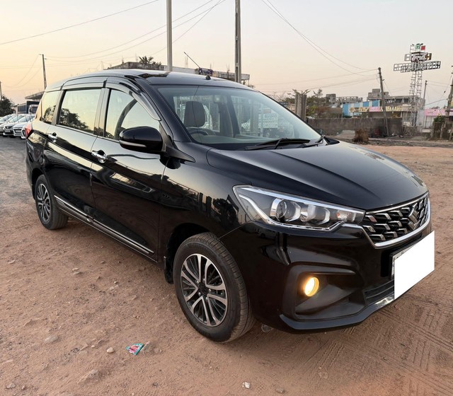 Maruti Ertiga ZXI (O) CNG Second-hand 2023 Maruti Ertiga ZXI (O) CNG for sale in Sabarkantha-7