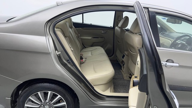 Second-hand 2019 Maruti Suzuki Ciaz 1.4 AT Alpha for sale in Noida-36