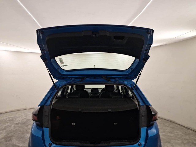 Second-hand 2023 Tata Altroz XZ Diesel for sale in Coimbatore-28