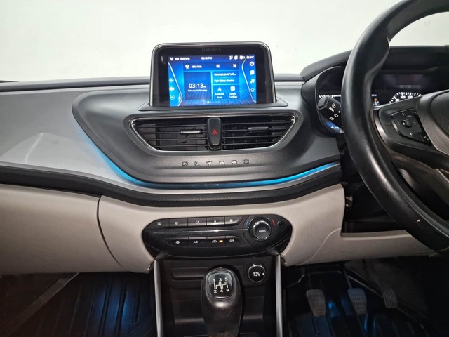 Second-hand 2023 Tata Altroz XZ Diesel for sale in Coimbatore-37