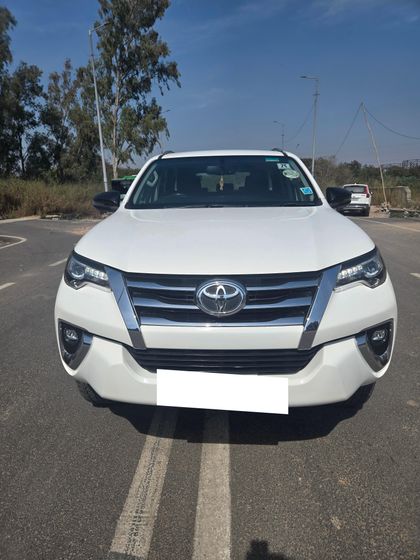2020 Toyota Fortuner 2.8 4WD AT