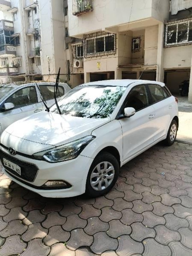 Second-hand 2017 Hyundai i20 Sportz 1.2 for sale in Panaji-3