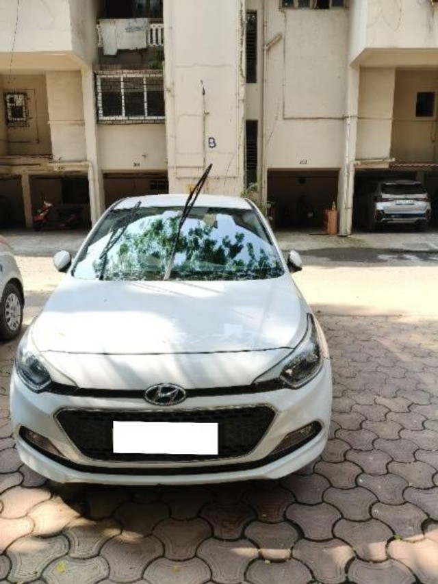 Second-hand 2017 Hyundai i20 Sportz 1.2 for sale in Panaji-2