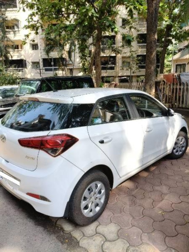 Second-hand 2017 Hyundai i20 Sportz 1.2 for sale in Panaji-4