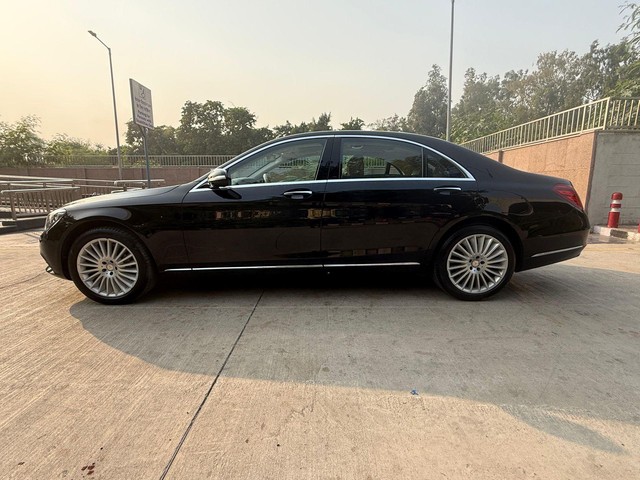 Second-hand 2016 Mercedes-Benz S-Class S400 for sale in New Delhi-3