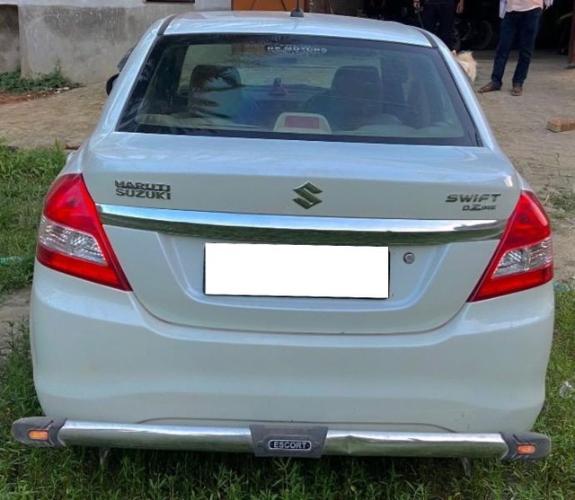 Second-hand 2017 Maruti Suzuki Swift Dzire LDI for sale in Muzaffarpur-2