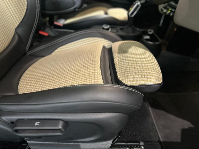 Second-hand 2023 Mini Cooper SE Electric for sale in Gurgaon-13