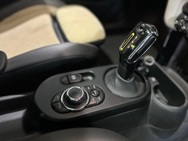 Second-hand 2023 Mini Cooper SE Electric for sale in Gurgaon-14