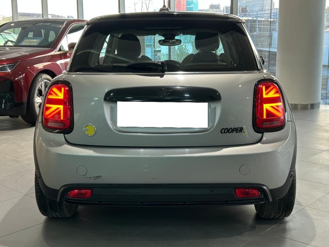 Second-hand 2023 Mini Cooper SE Electric for sale in Gurgaon-29