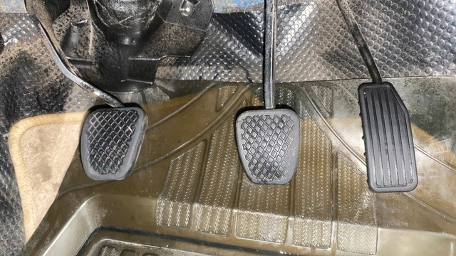 Second-hand 2015 Honda Amaze E i-Vtech for sale in Hyderabad-14