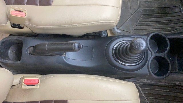 Second-hand 2015 Honda Amaze E i-Vtech for sale in Hyderabad-13