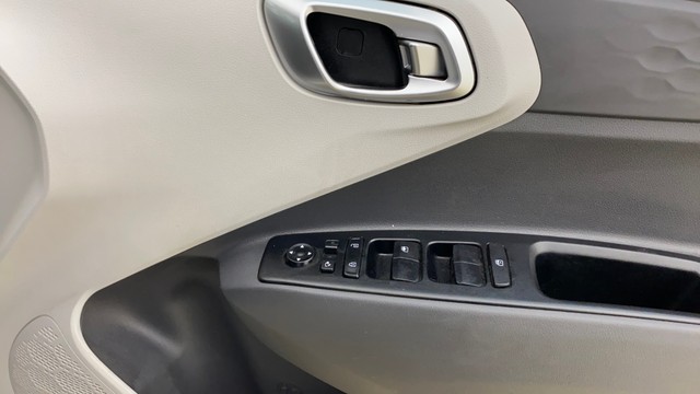 Second-hand 2022 Hyundai Grand i10 Nios Sportz for sale in Ahmedabad-9