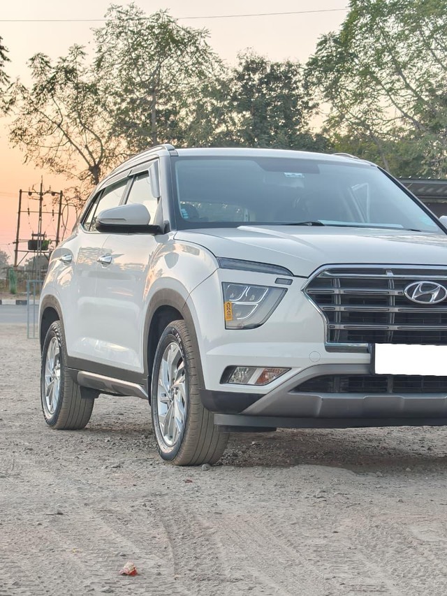Second-hand 2023 Hyundai Creta SX Diesel for sale in Sabarkantha-11