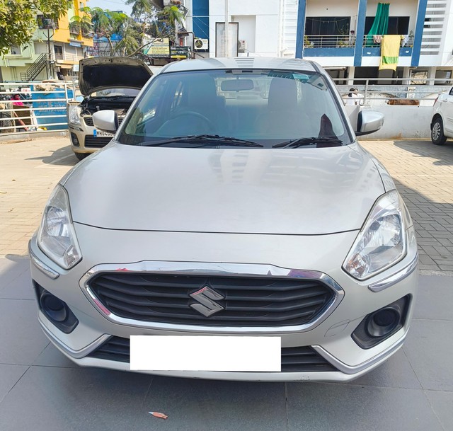 Second-hand 2018 Maruti Swift Dzire AMT VXI for sale in Nagpur-3