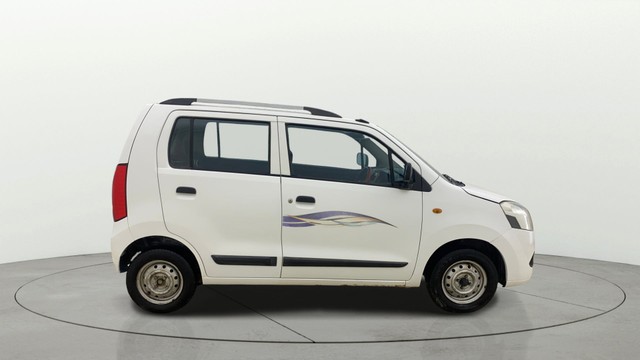 Second-hand 2012 Maruti Suzuki Wagon R LXI BS IV for sale in Ahmedabad-1