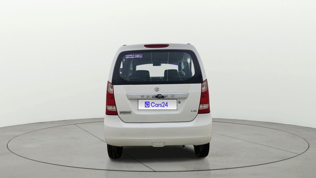 Second-hand 2012 Maruti Suzuki Wagon R LXI BS IV for sale in Ahmedabad-3