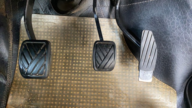 Second-hand 2012 Maruti Suzuki Wagon R LXI BS IV for sale in Ahmedabad-14