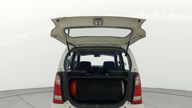 Second-hand 2012 Maruti Suzuki Wagon R LXI BS IV for sale in Ahmedabad-20