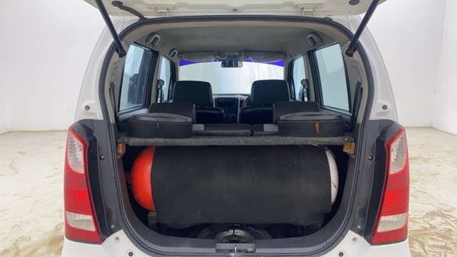 Second-hand 2012 Maruti Suzuki Wagon R LXI BS IV for sale in Ahmedabad-19