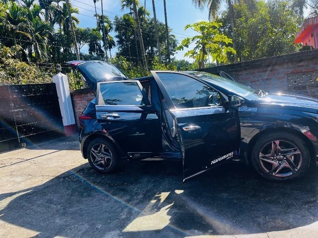 Second-hand 2023 Hyundai i20 Sportz for sale in Sonitpur-2