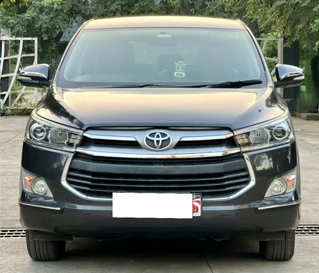 Second-hand 2017 Toyota Innova Crysta 2.4 VX MT 8S BSIV for sale in Thane-2