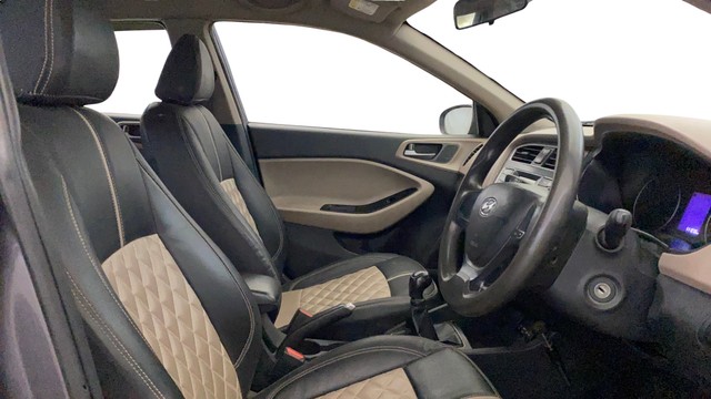 Second-hand 2018 Hyundai i20 1.2 Magna Executive for sale in New Delhi-15