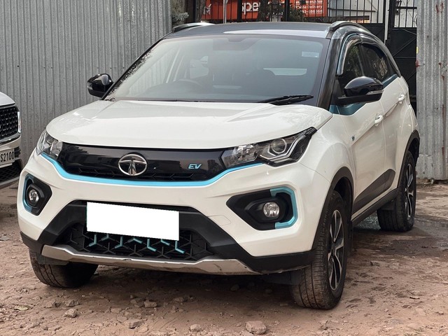 Second-hand 2021 Tata Nexon EV XZ Plus for sale in Kolkata-2
