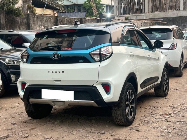 Second-hand 2021 Tata Nexon EV XZ Plus for sale in Kolkata-7