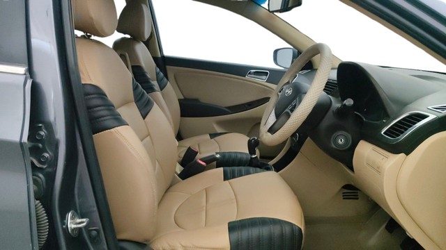 Second-hand 2016 Hyundai Verna 1.6 CRDi SX for sale in Pune-15