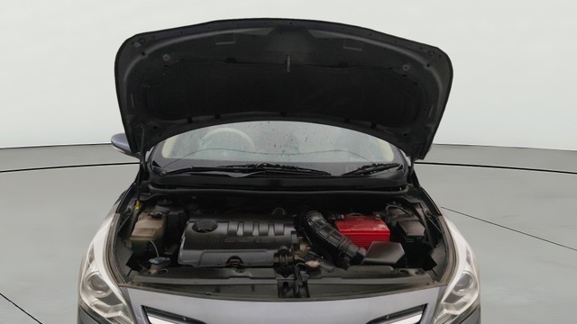 Second-hand 2016 Hyundai Verna 1.6 CRDi SX for sale in Pune-9