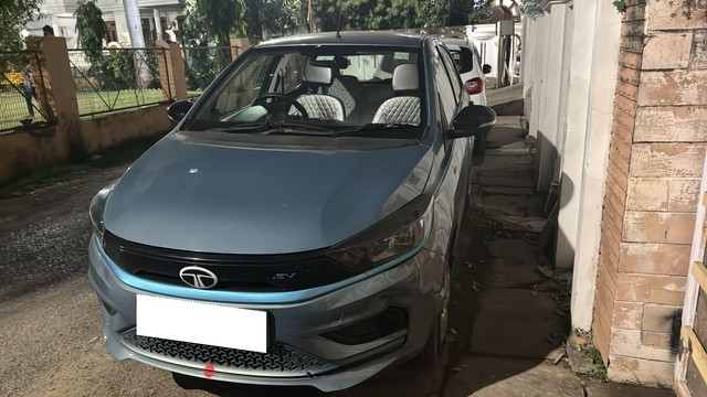 Second-hand 2024 Tata Tiago EV XT LR for sale in Allahabad-1