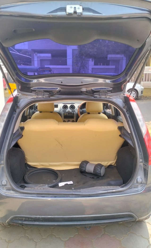 Second-hand 2012 Ford Figo Diesel LXI for sale in Coimbatore-12