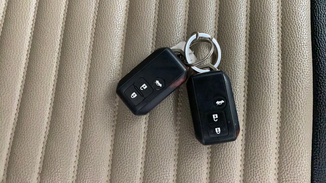 Second-hand 2018 Maruti Swift Dzire ZXI Plus for sale in Lucknow-11