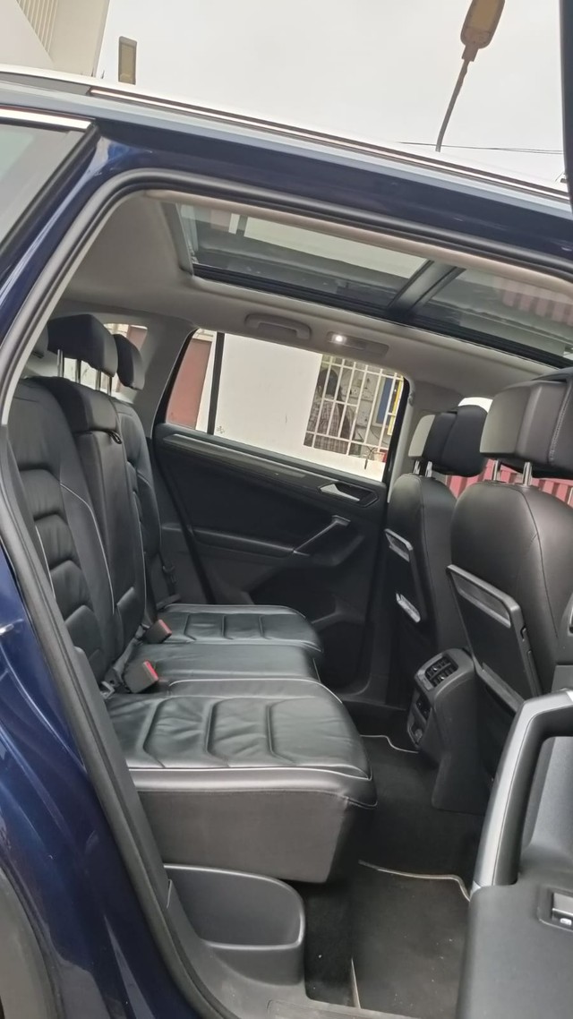 Second-hand 2018 Volkswagen Tiguan 2.0 TDI Highline for sale in Coimbatore-6