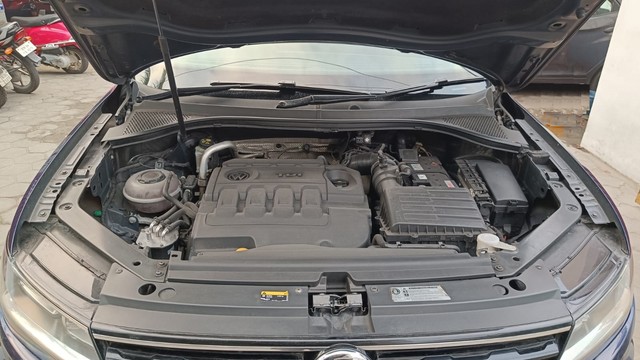 Second-hand 2018 Volkswagen Tiguan 2.0 TDI Highline for sale in Coimbatore-5