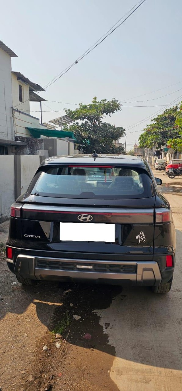 Second-hand 2025 Hyundai Creta EX Diesel for sale in Junagadh-2
