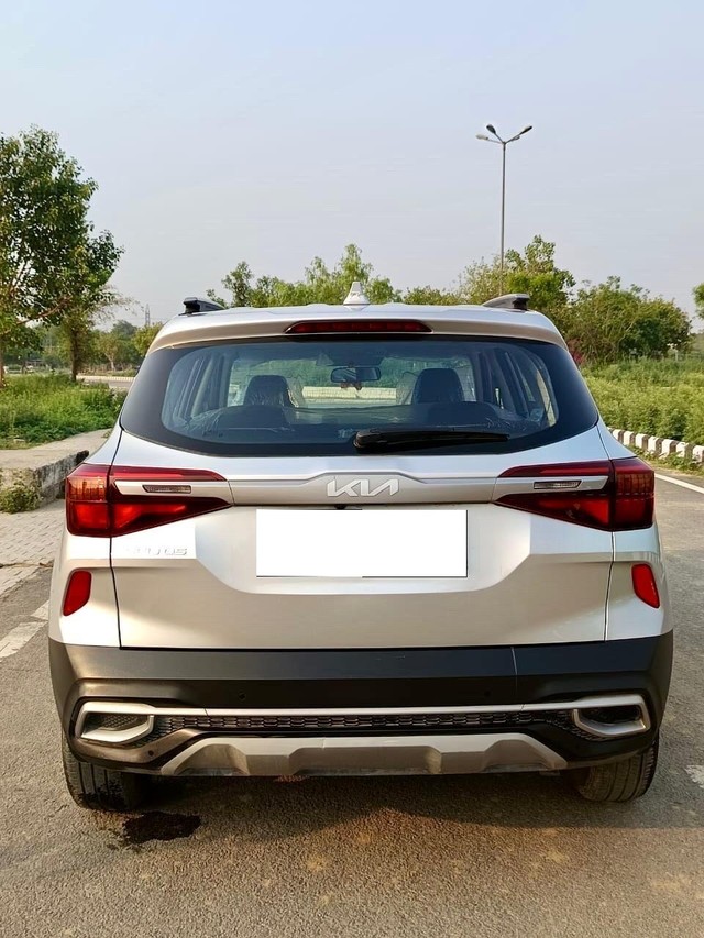 Second-hand 2022 Kia Seltos HTK Plus G for sale in New Delhi-2