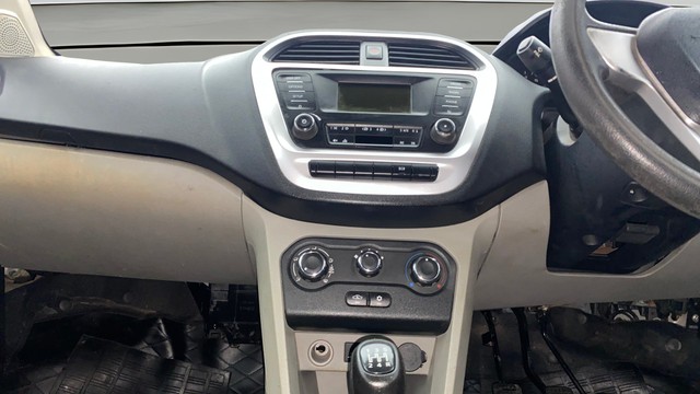 Second-hand 2016 Tata Tiago 1.2 Revotron XT for sale in Kochi-22