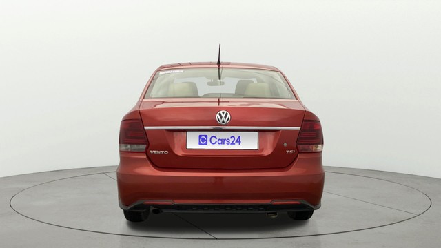 Second-hand 2020 Volkswagen Vento 1.0 TSI Highline for sale in Lucknow-3